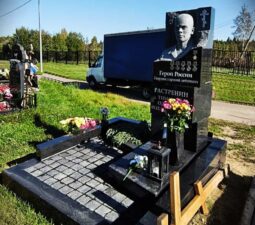 <p>Раздел №1 </p>ЭКСЛЮЗИВНЫЕ МЕМОРИАЛЬНЫЕ КОМПЛЕКСЫ - 07