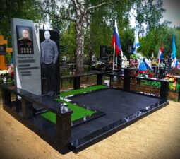 14 <p>Раздел №1 </p>ЭКСЛЮЗИВНЫЕ МЕМОРИАЛЬНЫЕ КОМПЛЕКСЫ - 14